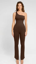 Load image into Gallery viewer, Mill One-shoulder Flare Snatching Jumpsuit
